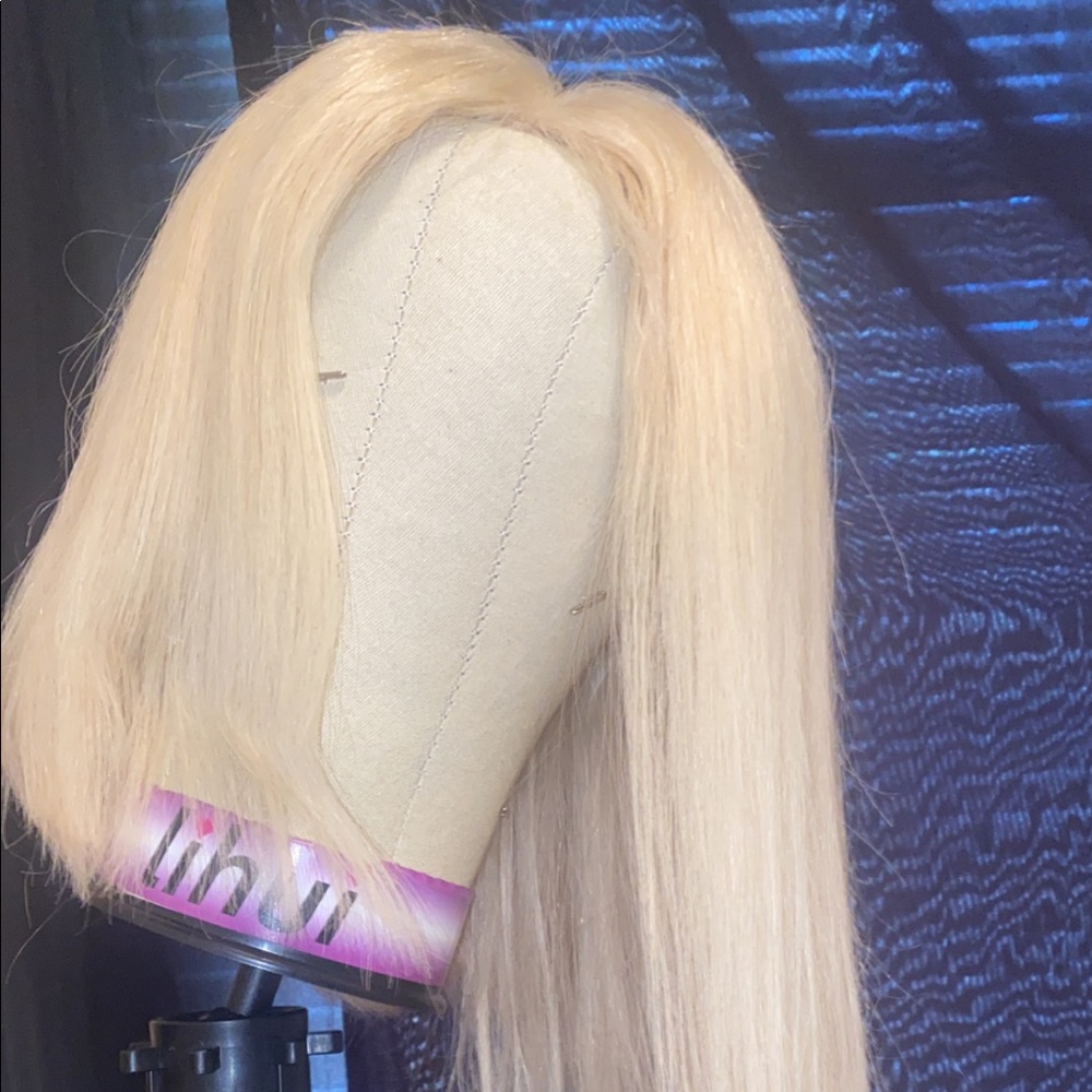 Blonde Bob Wig